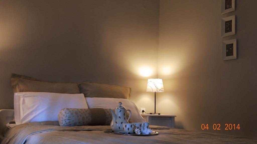Smaragdi Studios Pefkari Habitación foto
